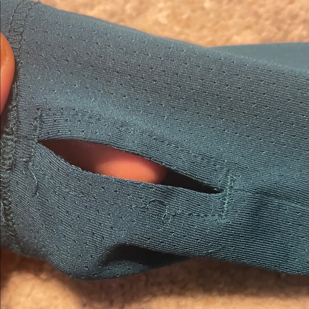 Under Armour Dark Teal Long Sleeve Top - Picture 5 of 6
